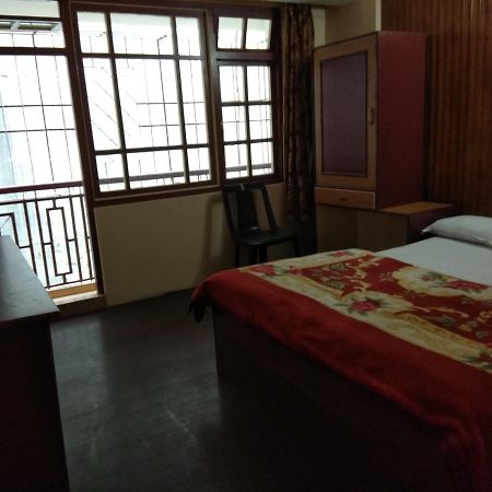 Hotel Mansarovar Dardżyling Zewnętrze zdjęcie